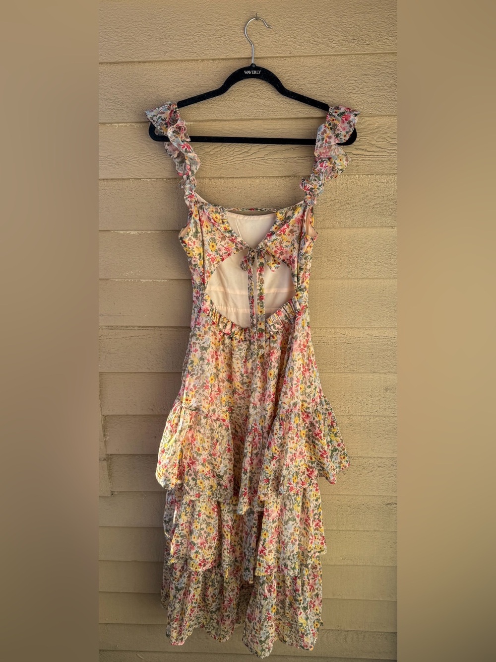 ASTR The Label - Tie Back Ruffle Floral Maxi Dress - Picture 2 of 4